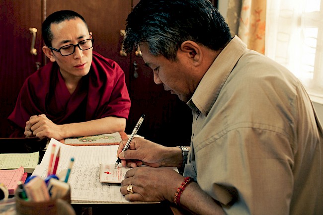 Dr. Tsewang Tamdin, Dharamsala Men-Tsee-Khang (c) Bernard Coops 2012
