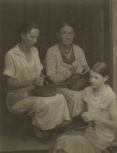 'Doris Ulmann, Aunt Cord Ritchie and Family, Hindman, Kentucky (Three Generations of Appalachian Women), c.1932–1934.' Digital image courtesy of the Getty's Open Content Program.