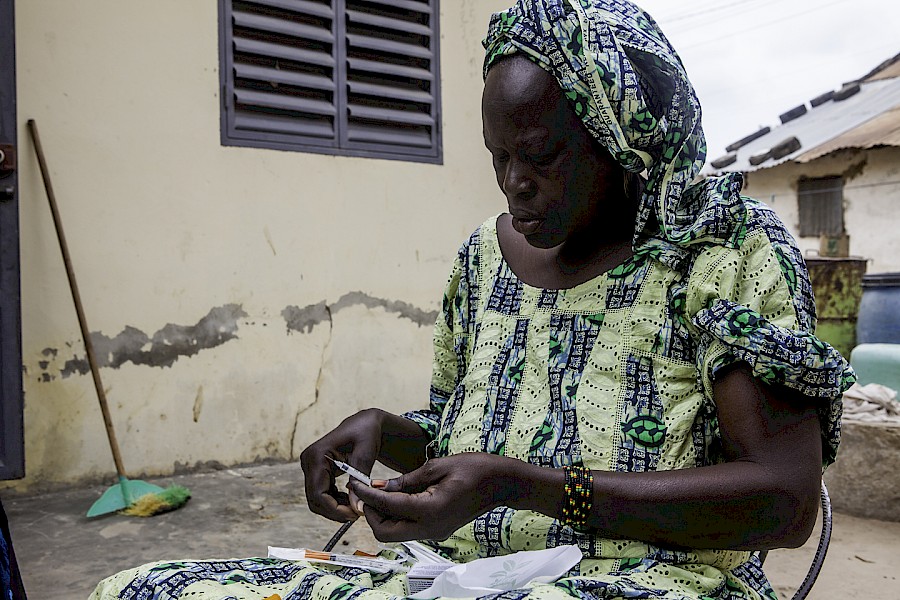1. Thiaydiaye, Senegal: Economic realities of purchasing food and medication