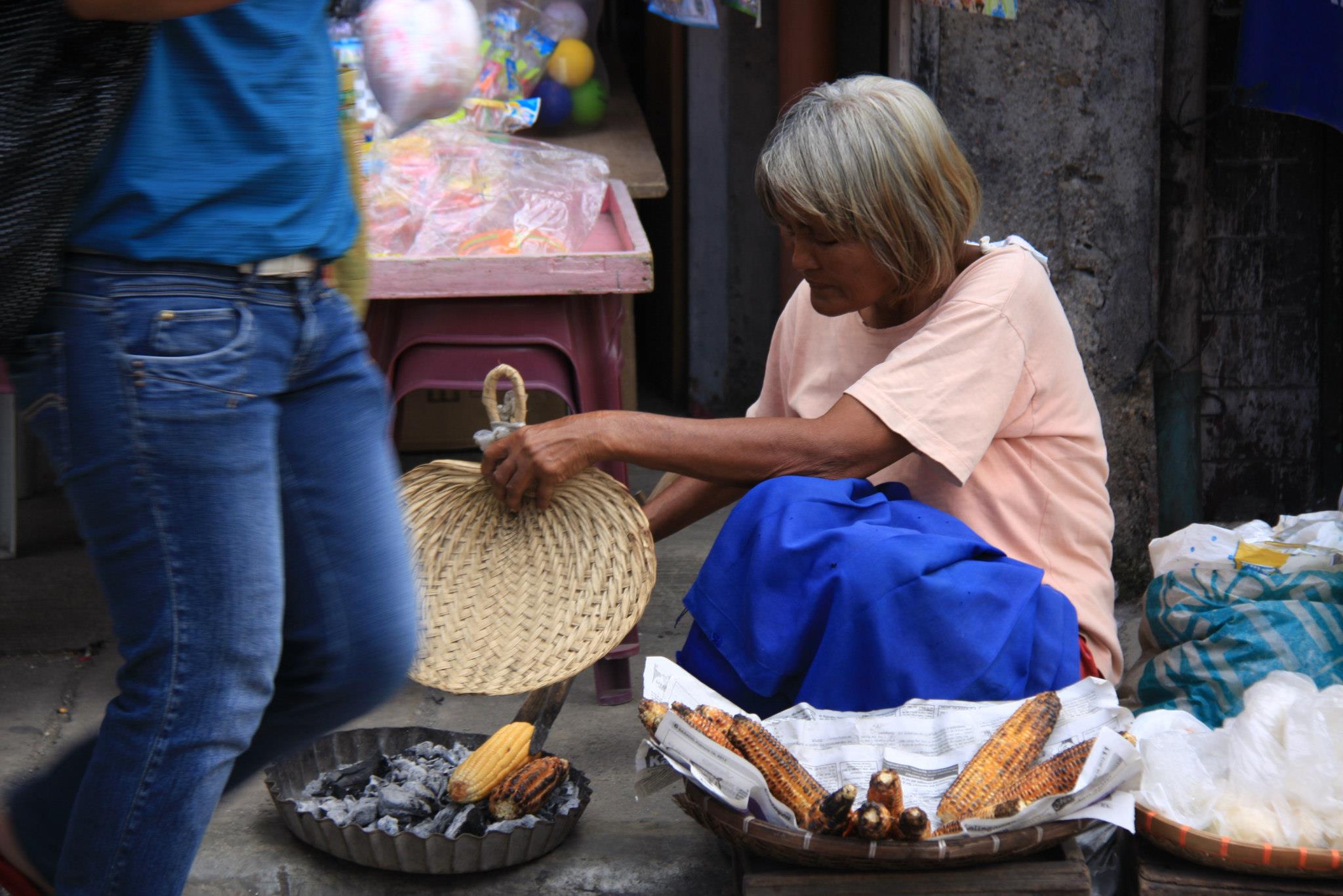 Street vendor, Cebu City, Cebu, Philippines